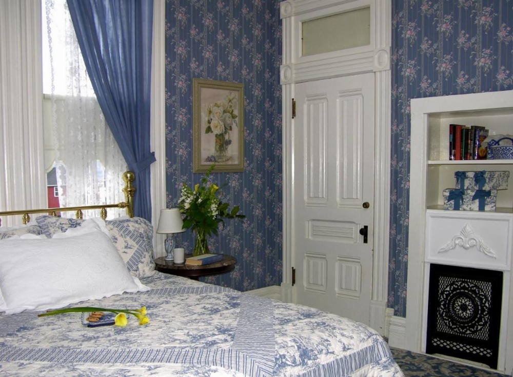 Victorian Inn Image 11