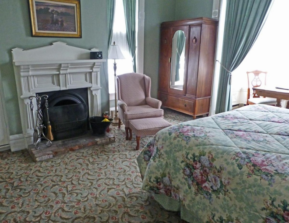 Victorian Inn Image 33