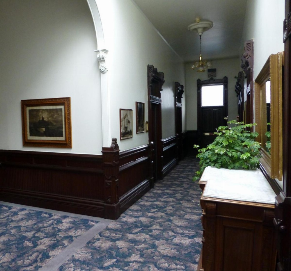Victorian Inn Image 44
