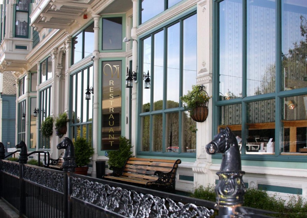 Victorian Inn Image 7